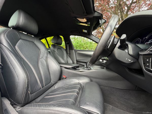 BMW 5-Series M Sport 388000355