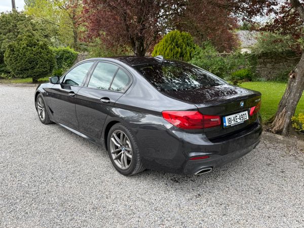 BMW 5-Series M Sport 388000357
