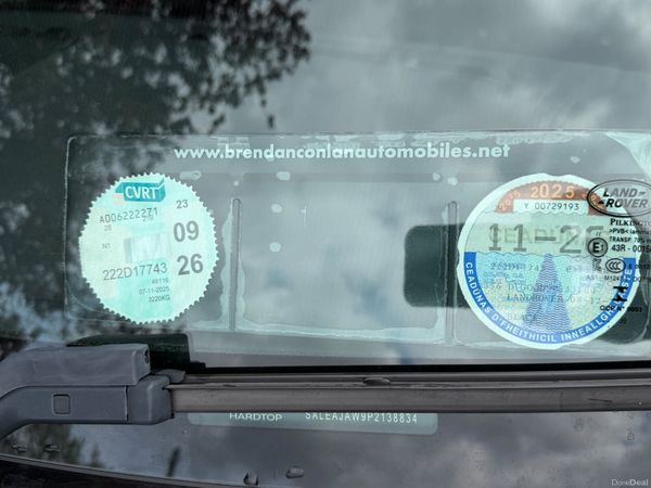 Land Rover Defender 388000383