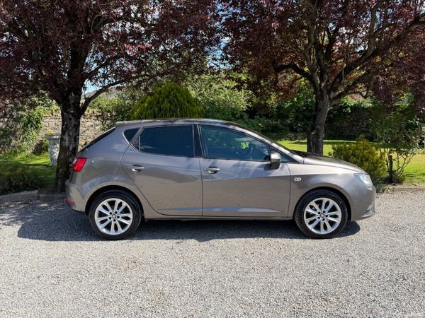 SEAT Ibiza 2014 388000329