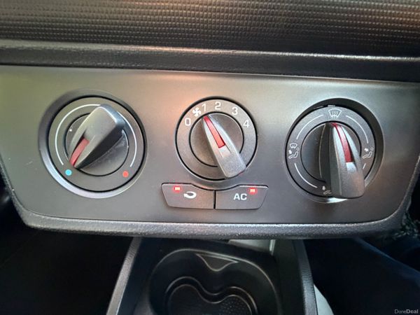 SEAT Ibiza 2014 388000337