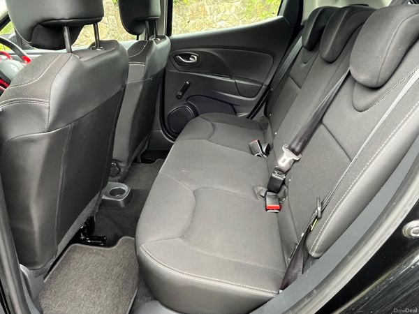 Renault Clio 1.2 petrol. 388007787