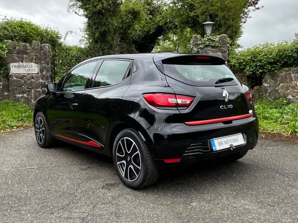 Renault Clio 1.2 petrol. 388007789