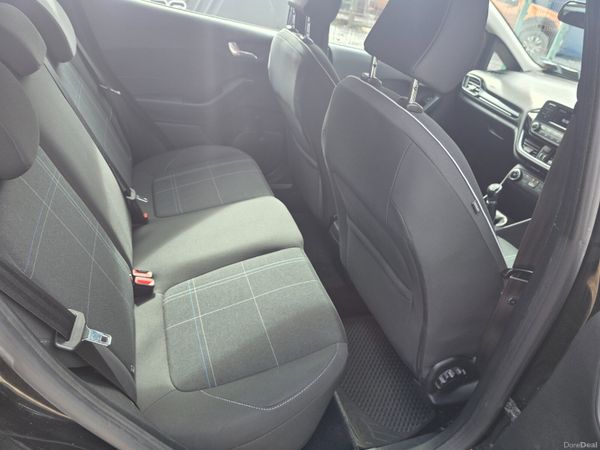 Ford Fiesta 2018 388013131