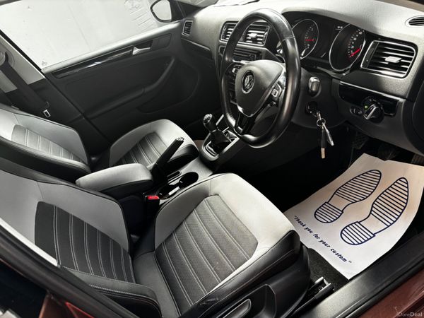 2017 Volkswagen Jetta - 100KM - NCT 07/27 - 388029999