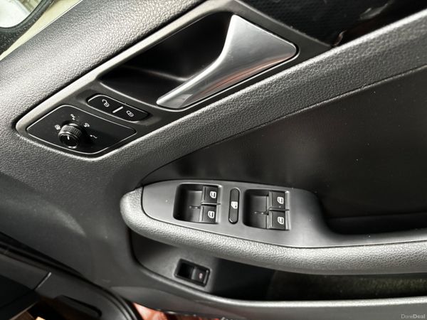 2017 Volkswagen Jetta - 100KM - NCT 07/27 - 388030005