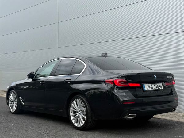 BMW 520d G30 SE 211 388039701