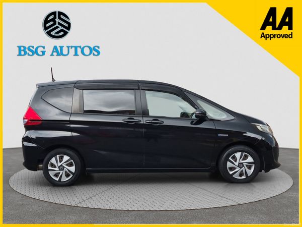 2017 HONDA FREED 1.5 HYBRID AUTO*6 SEATER* FINANCE 388145203