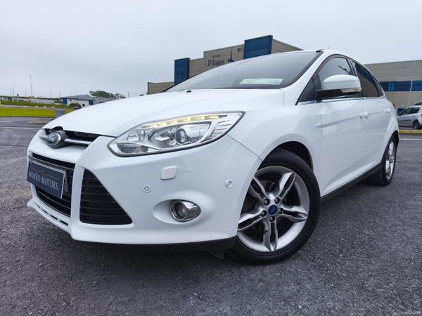 Ford Focus 1.0 ECOBOOST 125PS TITANIUM, NEW t.BELT 388151327