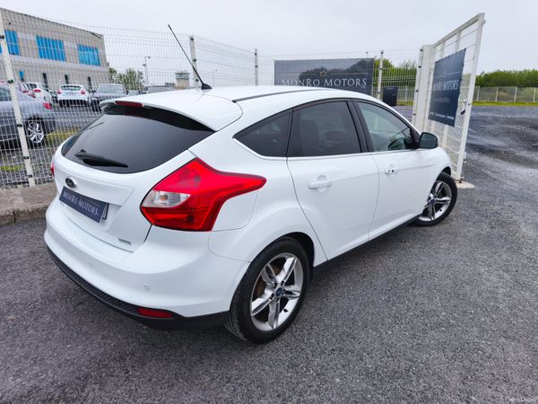 Ford Focus 1.0 ECOBOOST 125PS TITANIUM, NEW t.BELT 388151337