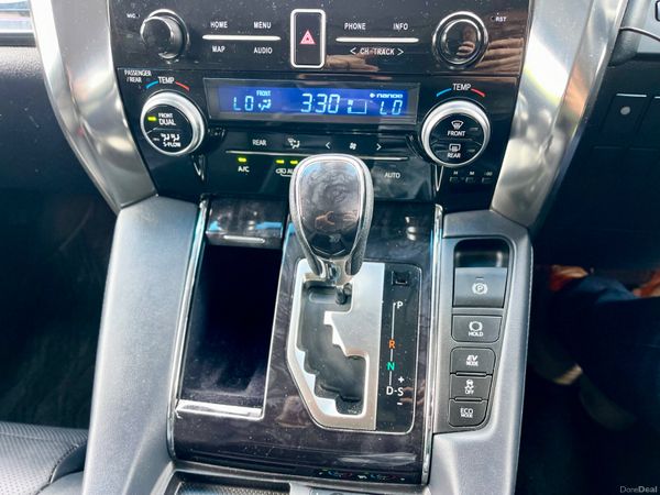 19 Toyota Alphard Hybrid Executive E-Four 4WD 388165089