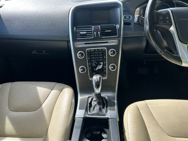 Volvo XC60 2015( NCT 07/27 TAX 11/26) 388180439