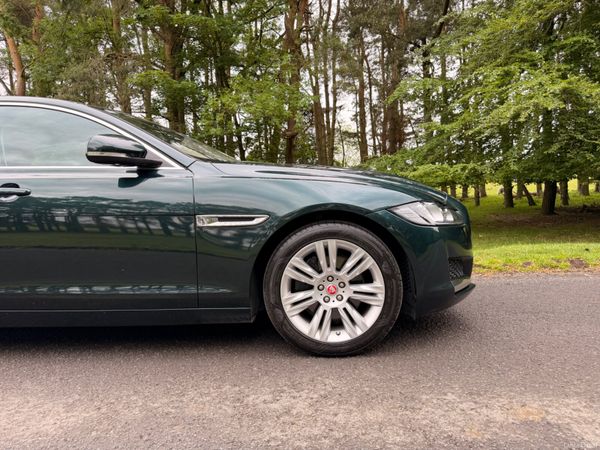 Jaguar XF 2016 Portfolio Diesel Sunroof 388190085