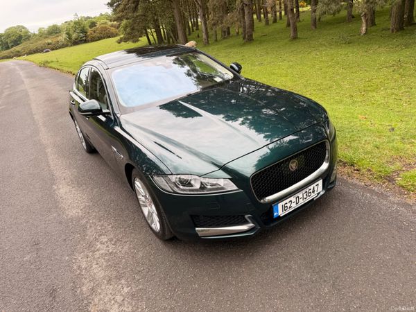 Jaguar XF 2016 Portfolio Diesel Sunroof 388190087