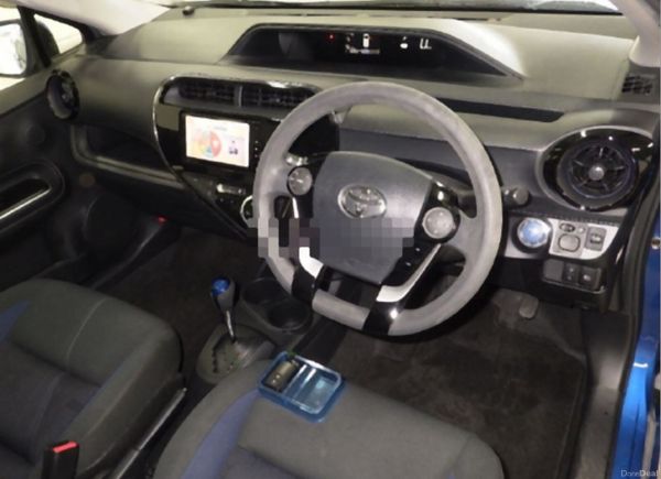 2018 Toyota Aqua - Beautiful color - Low milage 388196351