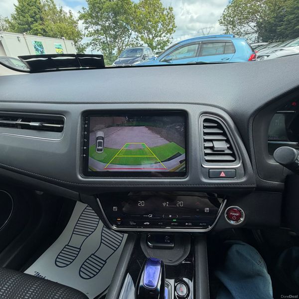 Honda Vezel 2017 Hybrid Low Mileage 388100017