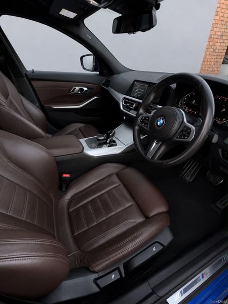 BMW 330e M Sport Pro Pack 388103633