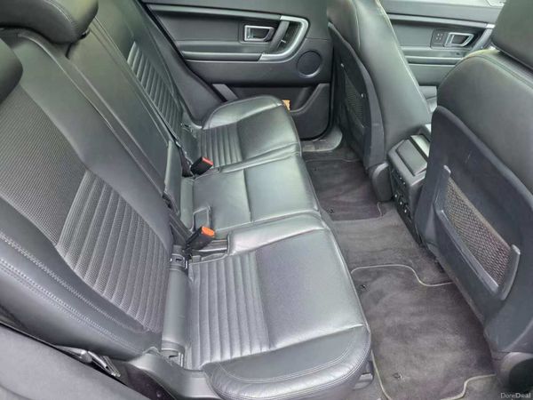 Land Rover Discovery Sport 2018 388112719
