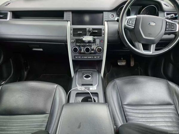 Land Rover Discovery Sport 2018 388112723