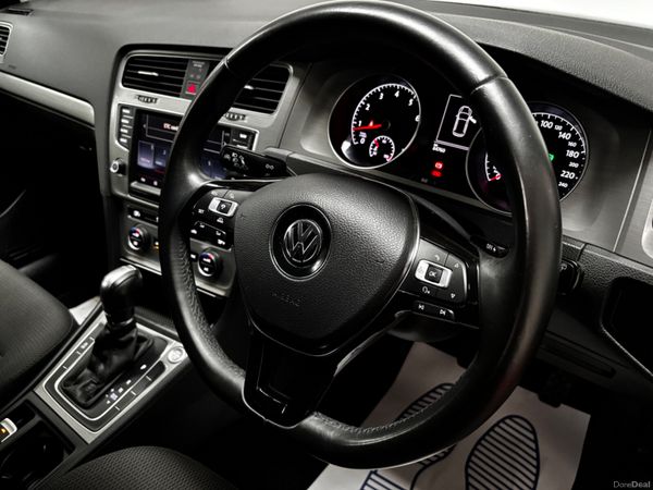 2015 Volkswagen Golf - AUTOMATIC - 84,000KM - 388128063