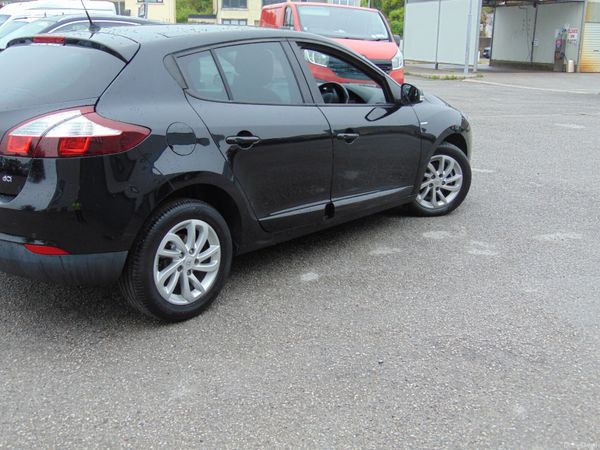 Renault Megane 2016  III LIMITED EDITION 1.5 DCI 9 388135535