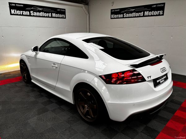 2011 Audi TT QUATTRO - STUNNING CAR - 388137725