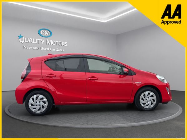 2016 TOYOTA AQUA PETROL HYBRID (S15) 388259759