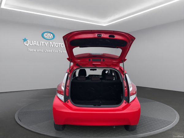2016 TOYOTA AQUA PETROL HYBRID (S15) 388259791