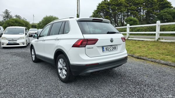Volkswagen Tiguan 2018 388269429