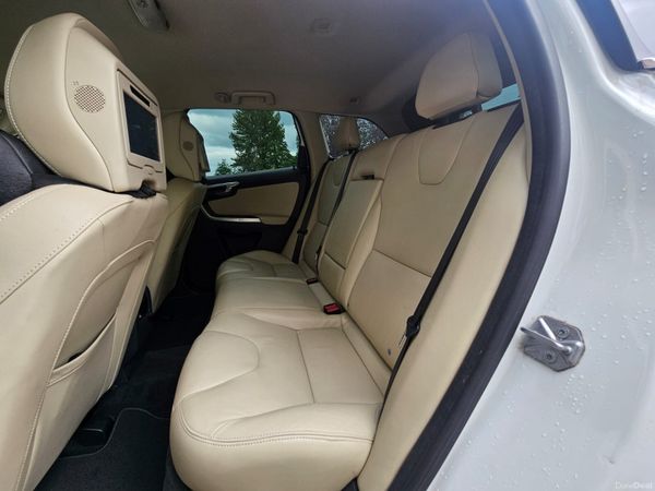 Volvo XC60 2015 AUTOMATIC D4 SUV NEW NCT 388270325