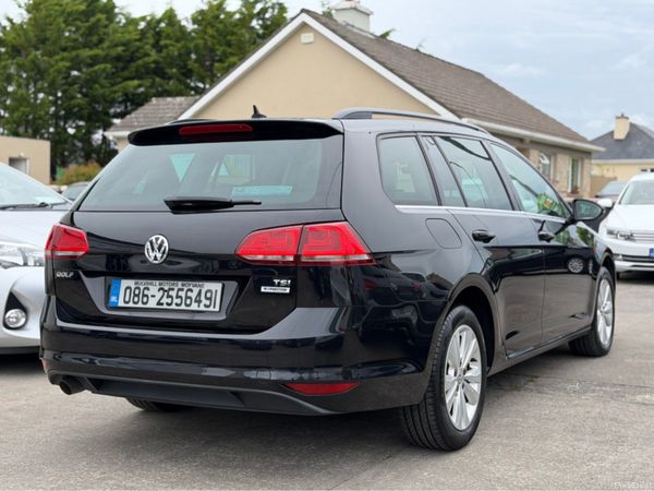 Volkswagen Golf LOW MILEAGE High Spec Auto 388282849