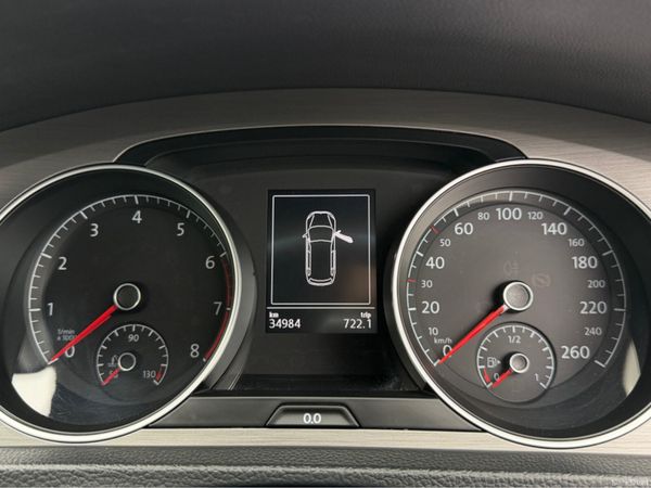 Volkswagen Golf LOW MILEAGE High Spec Auto 388282853