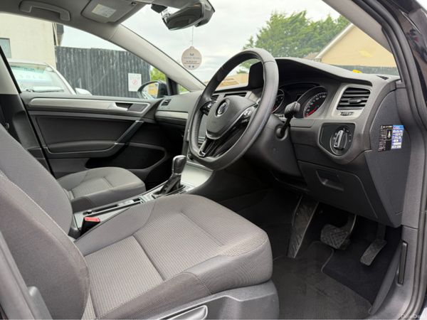 Volkswagen Golf LOW MILEAGE High Spec Auto 388282857