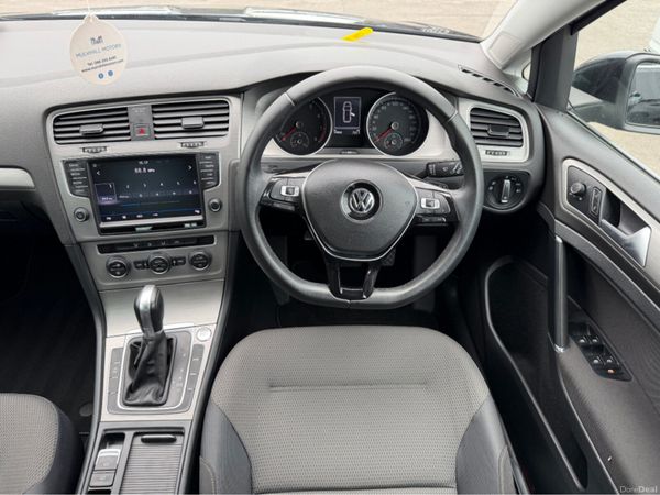 Volkswagen Golf LOW MILEAGE High Spec Auto 388282863