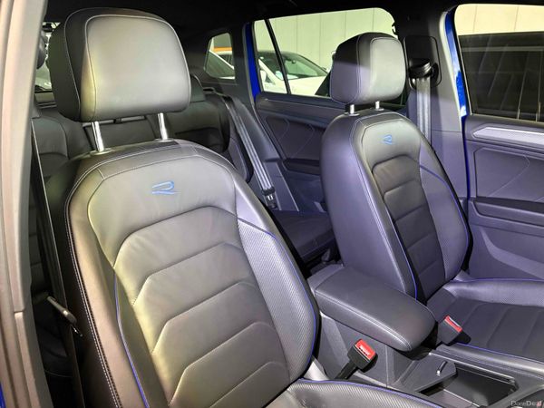 Tiguan R - Leather interior 388294049