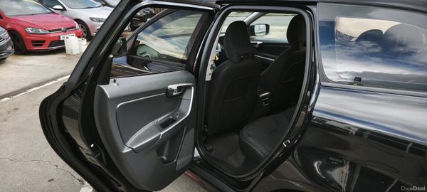 Volvo XC60 AA APPROVED 388295433