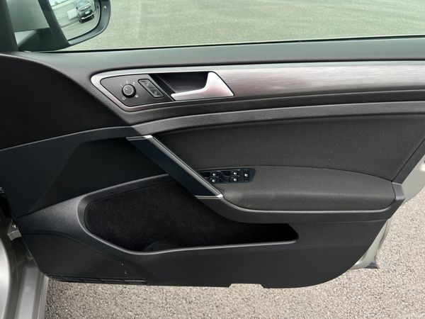 2019 Volkswagen Golf Match 1.6 TDI 388203357