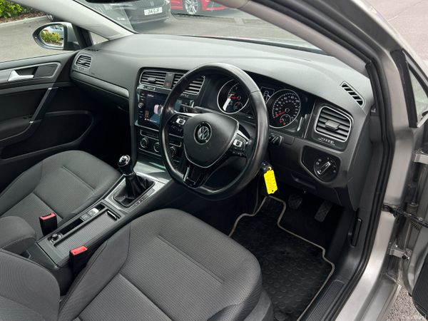 2019 Volkswagen Golf Match 1.6 TDI 388203359