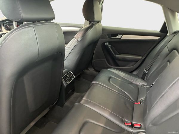 AUDI A4 2.0 TDI SE TECHNIK ULTRA 388220851