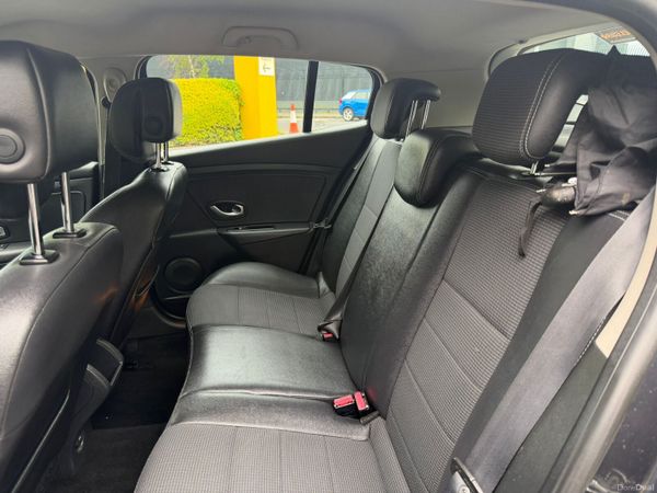 Renault Megane 1.5 DCI GT Line 388222235