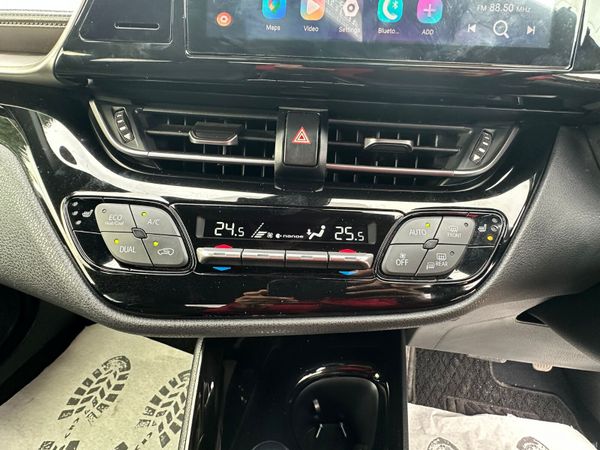 TOYOTA C-HR 2019 40904 KM  ONLY🔥 388394053