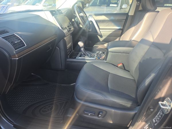 Toyota Land Cruiser Passenger 2024 388394841