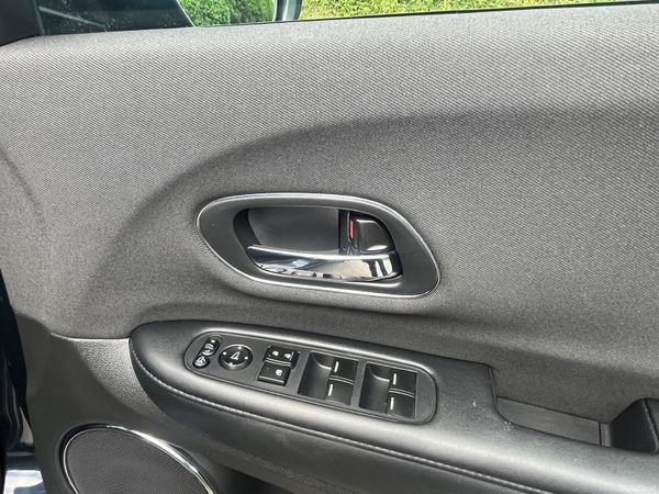 Honda HR-V 1.5 i-VTEC ES 388309023