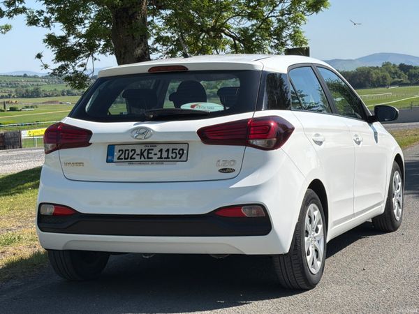Hyundai i20 2020 Classic 1.2 Low mileage 388441775