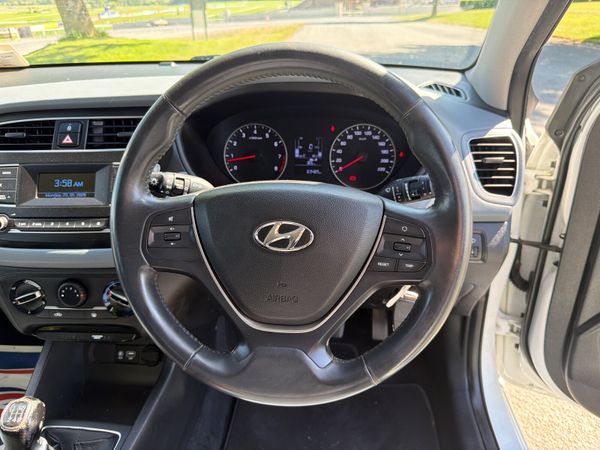 Hyundai i20 2020 Classic 1.2 Low mileage 388442015