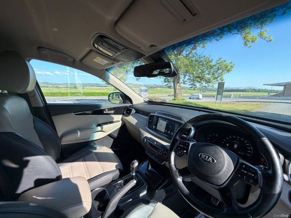 Kia Sorento 2019 Platinum 7 seaters 388462777