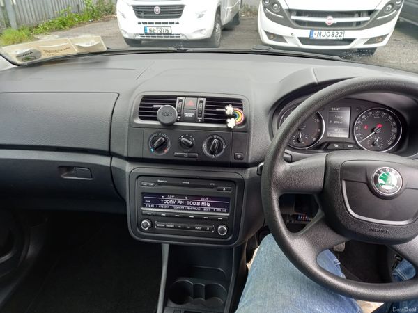 Skoda Fabia 2011 – Ideal Starter Car! 388469399