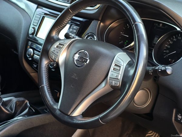 142 Nissan X-Trail 4x4 7 Seats Manual 388474665