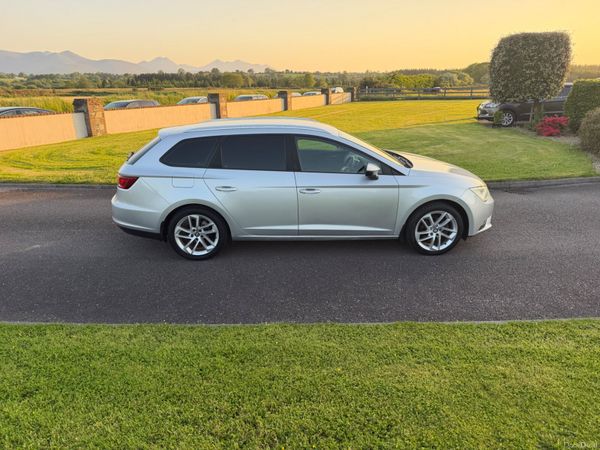 SEAT Leon TDI Estate 388481401