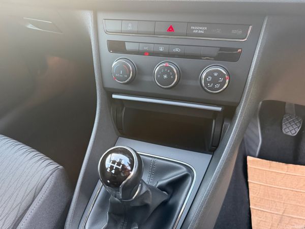 SEAT Leon TDI Estate 388481409